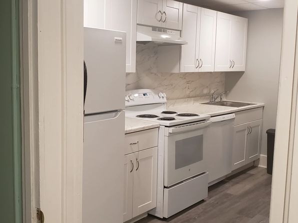 109.5 E High St Unit 2