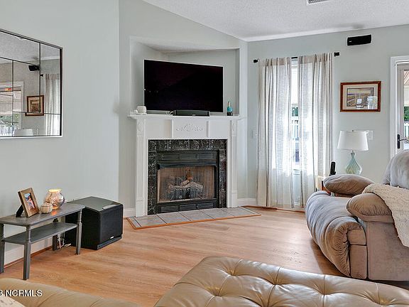 4th image of 6332 Lenoir Drive