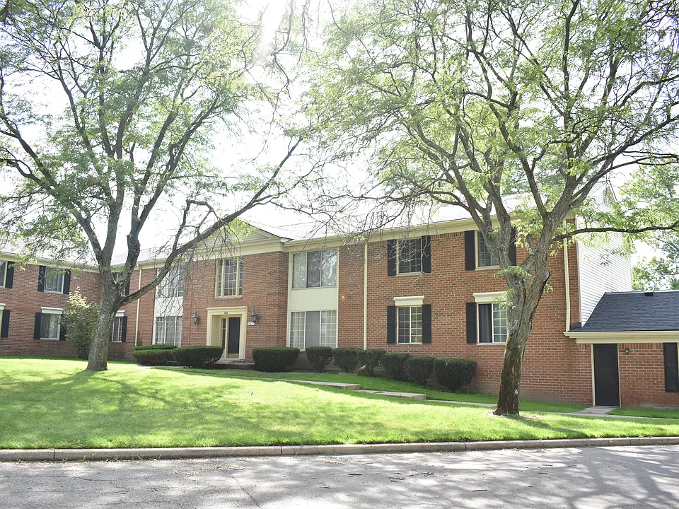 29610 Middlebelt Rd #2301