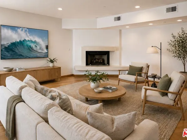 512 Brooks Ave APT 6, Venice, CA 90291