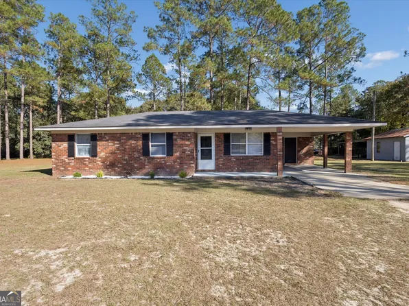 186 Community Cir, Jesup, GA 31545