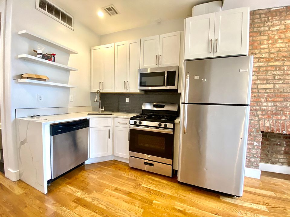 1st image of 94 Lewis Ave #2