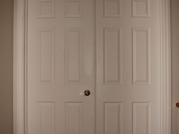 5th image of 5610 Calanas Ave