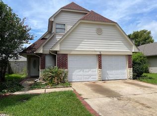 11622 Eaglewood Dr, Houston, TX 77089