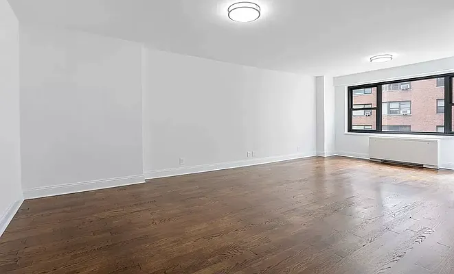 401 East 88th Street #5D