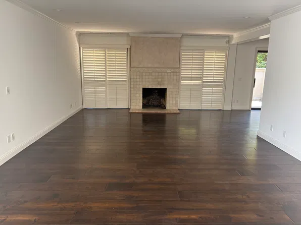9 Okeefe Ln, Los Altos, CA 94022