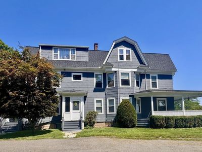 595 N Main St, Suffield, CT, 06078
