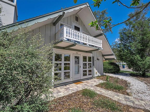 3rd image of 380 Colonial Ct