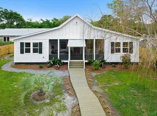 205 Necaise Ave, Bay Saint Louis, MS 39520