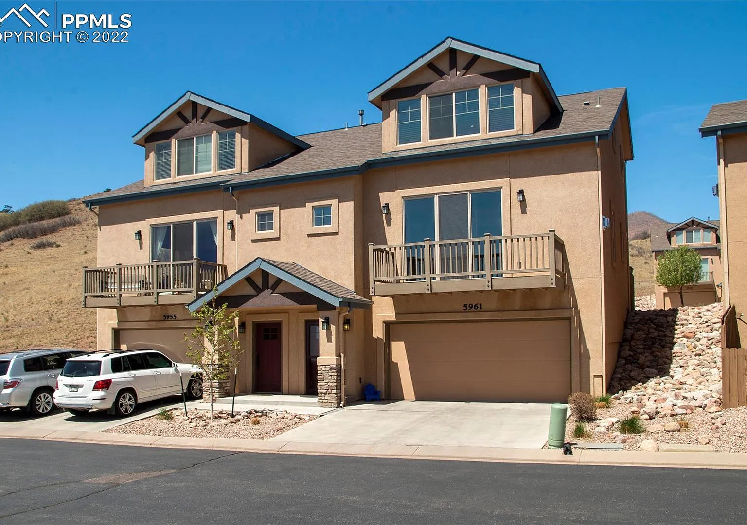 5961 Canyon Reserve Hts — Photo 1