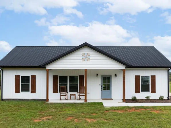 3944 Horseshoe Rd, Appomattox, VA 24522
