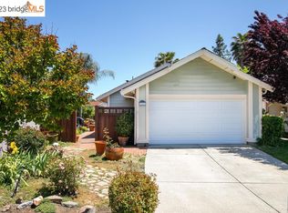 884 Malibu Dr, Concord, CA 94518
