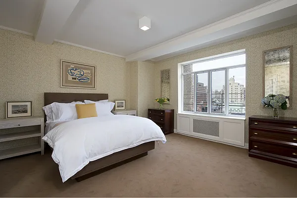 Sold by Stribling | media 3