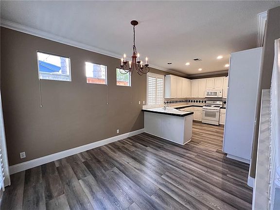 3rd image of 5 Allaire Way