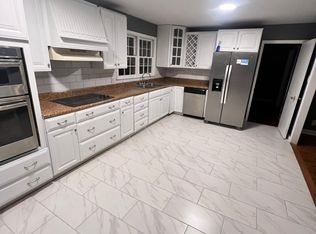 1231 Greenvalley Rd, Winston Salem, NC 27106