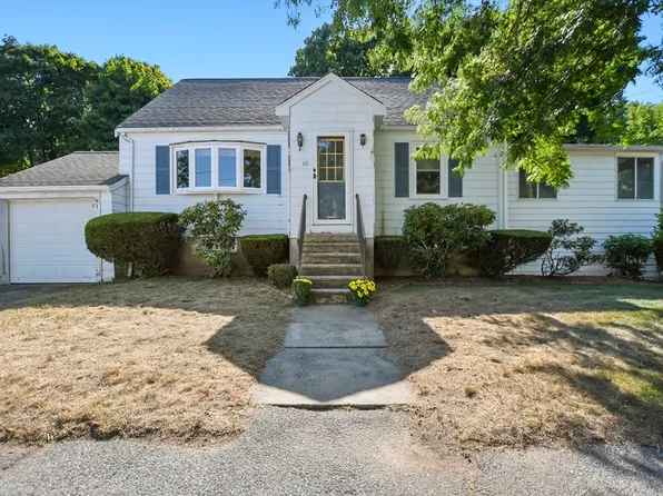 48 Dexter St, Peabody, MA 01960