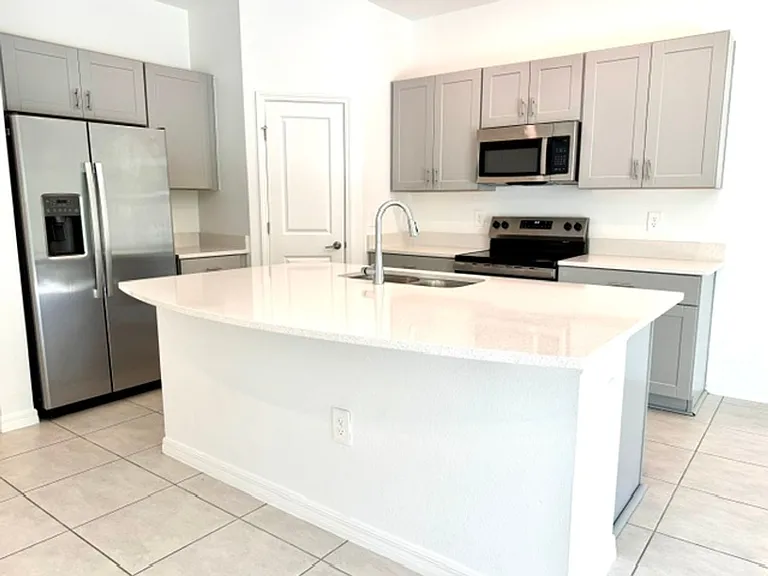 3591 Mayfair St — Photo 2