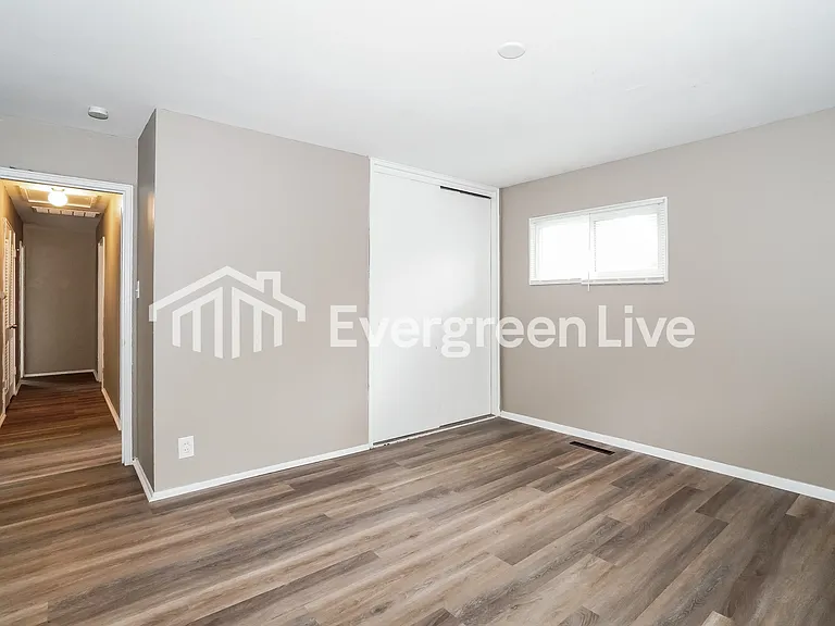 4420 Allen Dr — Photo 10