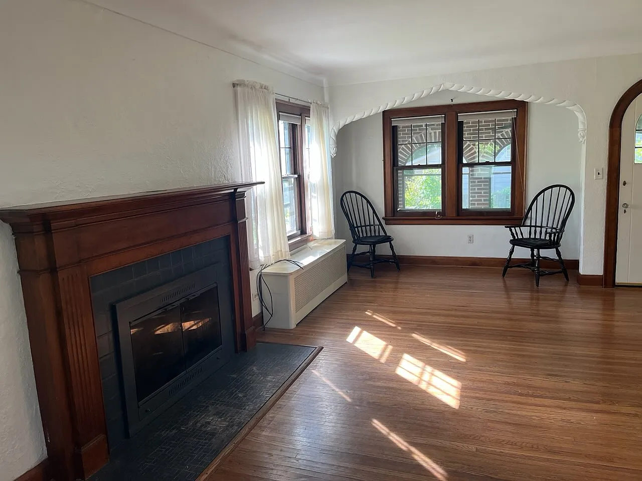 3 bed, 1741 sqft, $2,200 — Photo 3