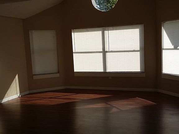 3rd image of 3239 Fox Squirrel Dr #3239