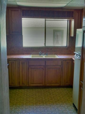 2nd image of 2911 E Nebraska Ave
