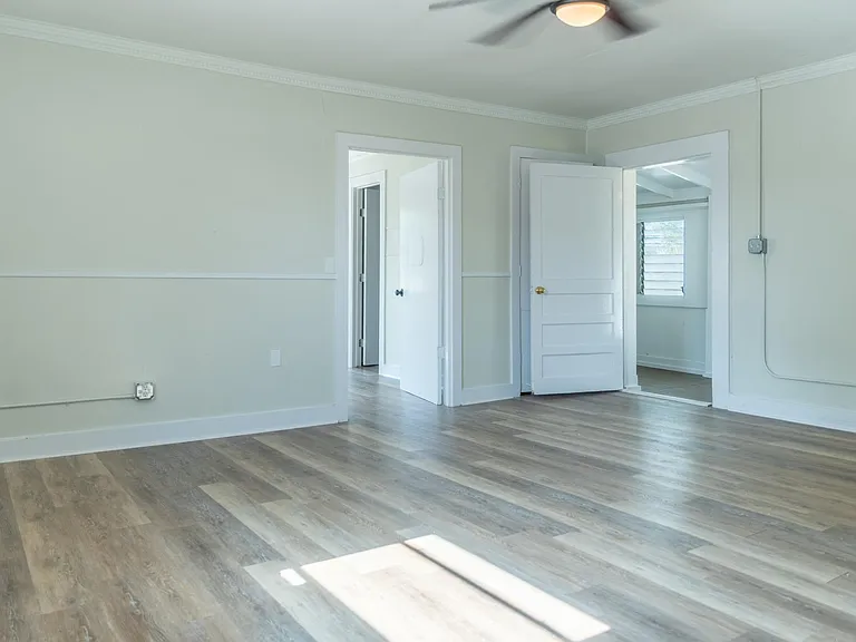 404 S Wells St #B — Photo 3