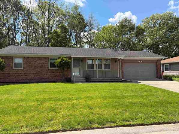 1104 Maxwell Ave, Monticello, IN 47960