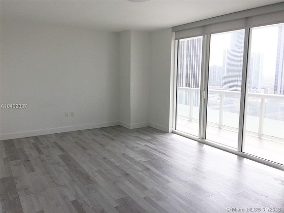 4th image of 50 Biscayne Blvd APT 2605