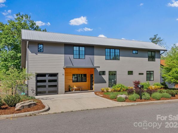 52 Malvern Walk, Asheville, NC 28806