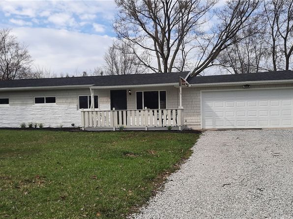 4117 Saint James Dr, Brunswick, OH 44212