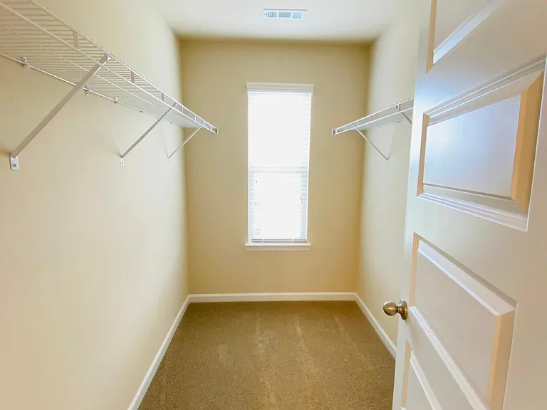 3681 Prospect Point Dr — Photo 23