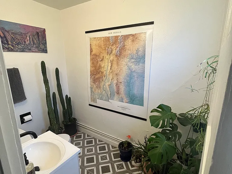 Downstairs half bath