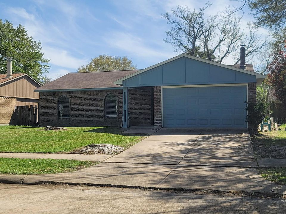 1st image of 24415 Rockin Seven Dr