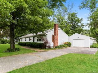 74 Wickett St, New Hartford, CT 06057