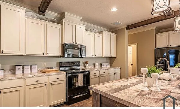 4 bed, 1560 sqft, $3,250 — Photo 3