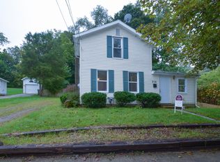 310 Locust St, Marshall, MI 49068