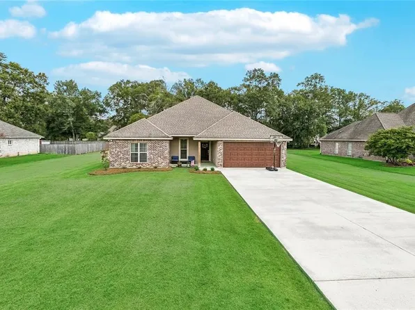 30253 Deaux Run, Albany, LA 70711