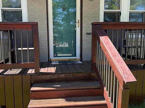 4th image of 8026 Plainwood Ave