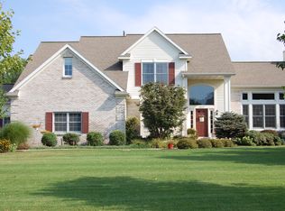 6675 Twin Springs Ct NE, Rockford, MI 49341