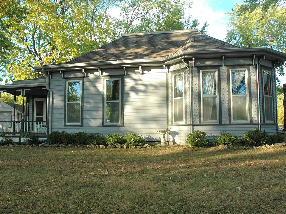 1st image of 710 E Peoria St