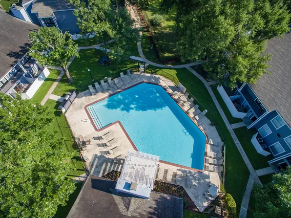 11000 Gatesden Drive