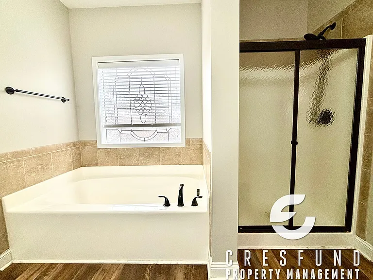239 Fountain Grove Dr — Photo 28