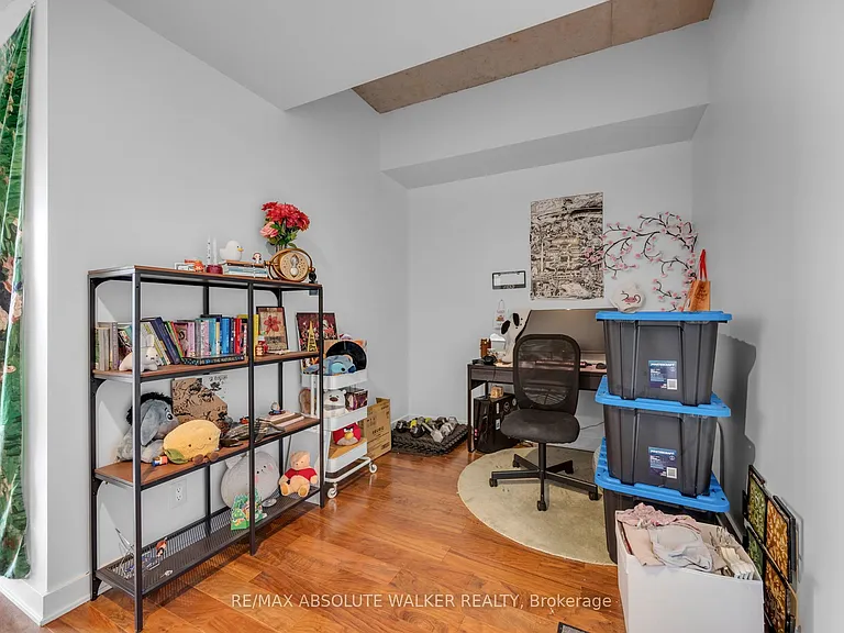 360 McLeod St #717 — Photo 22
