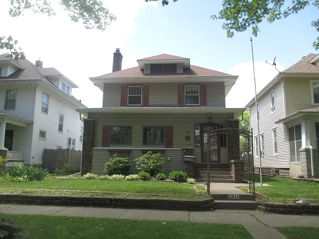 2011 13th St photo 1