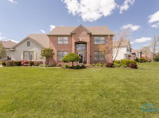 2944 Long View Dr, Maumee, OH 43537