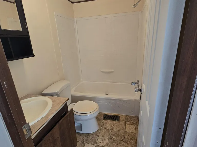 103 S Haynes St — Photo 11