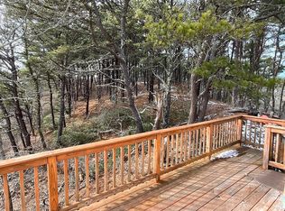 1 Ships Way Rd, Provincetown, MA 02657