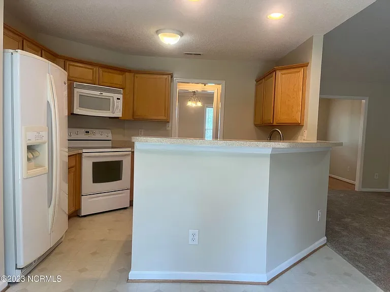 337 Foster Creek Rd — Photo 8