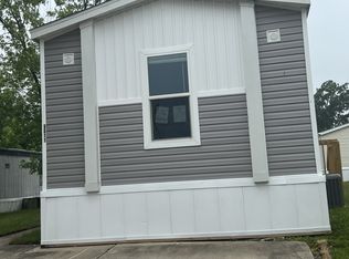 5511 Squiredale Ln, Fort Wayne, IN 46818