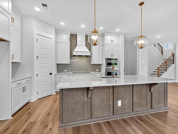 The Savannah - Kitchen